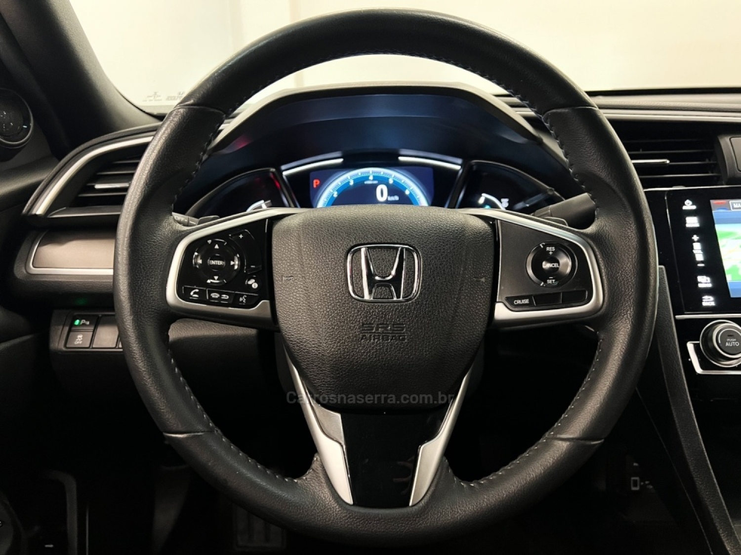 HONDA - CIVIC - 2019/2020 - Prata - R$ 135.900,00