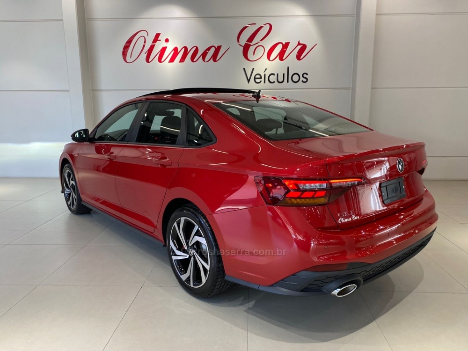 VOLKSWAGEN - JETTA - 2024/2024 - Vermelha - R$ 234.990,00