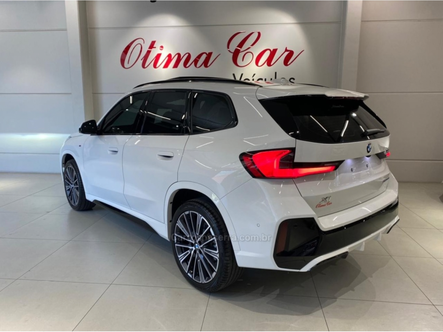 BMW - X1 - 2024/2024 - Branca - R$ 369.900,00