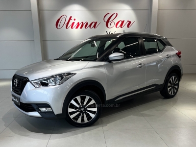 NISSAN - KICKS - 2016/2017 - Prata - R$ 94.900,00