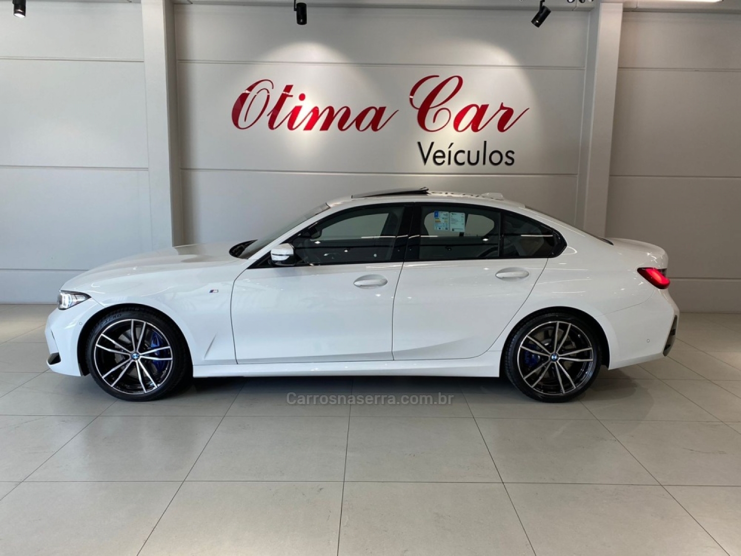 BMW - 320I - 2024/2024 - Branca - R$ 363.950,00