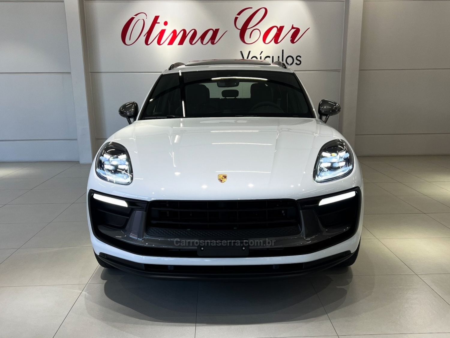 PORSCHE - MACAN T - 2024/2025 - Branca - R$ 649.990,00