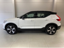 VOLVO - XC 40 - 2024/2024 - Branca - R$ 309.950,00