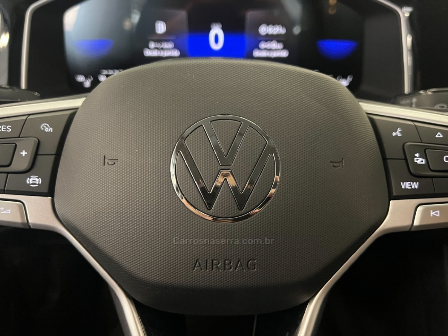 VOLKSWAGEN - NIVUS - 2022/2023 - Preta - R$ 113.990,00