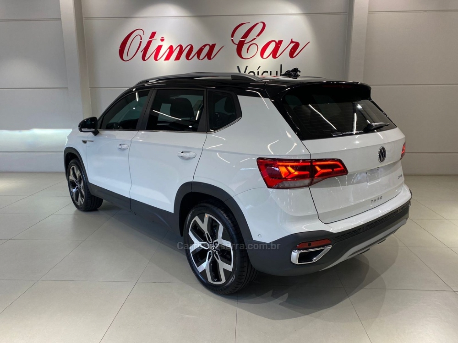 VOLKSWAGEN - TAOS - 2024/2024 - Branca - R$ 217.900,00