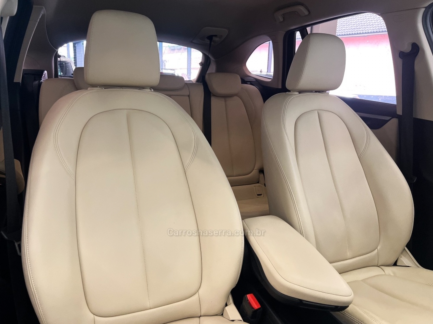 BMW - X1 - 2018/2018 - Branca - R$ 125.990,00