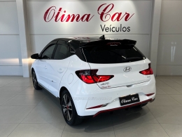 HYUNDAI - HB20 - 2021/2022 - Branca - R$ 89.900,00