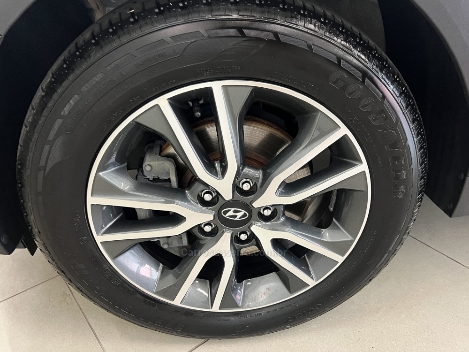 HYUNDAI - CRETA - 2018/2019 - Branca - R$ 99.900,00