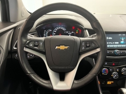 CHEVROLET - TRACKER - 2018/2018 - Branca - R$ 95.990,00