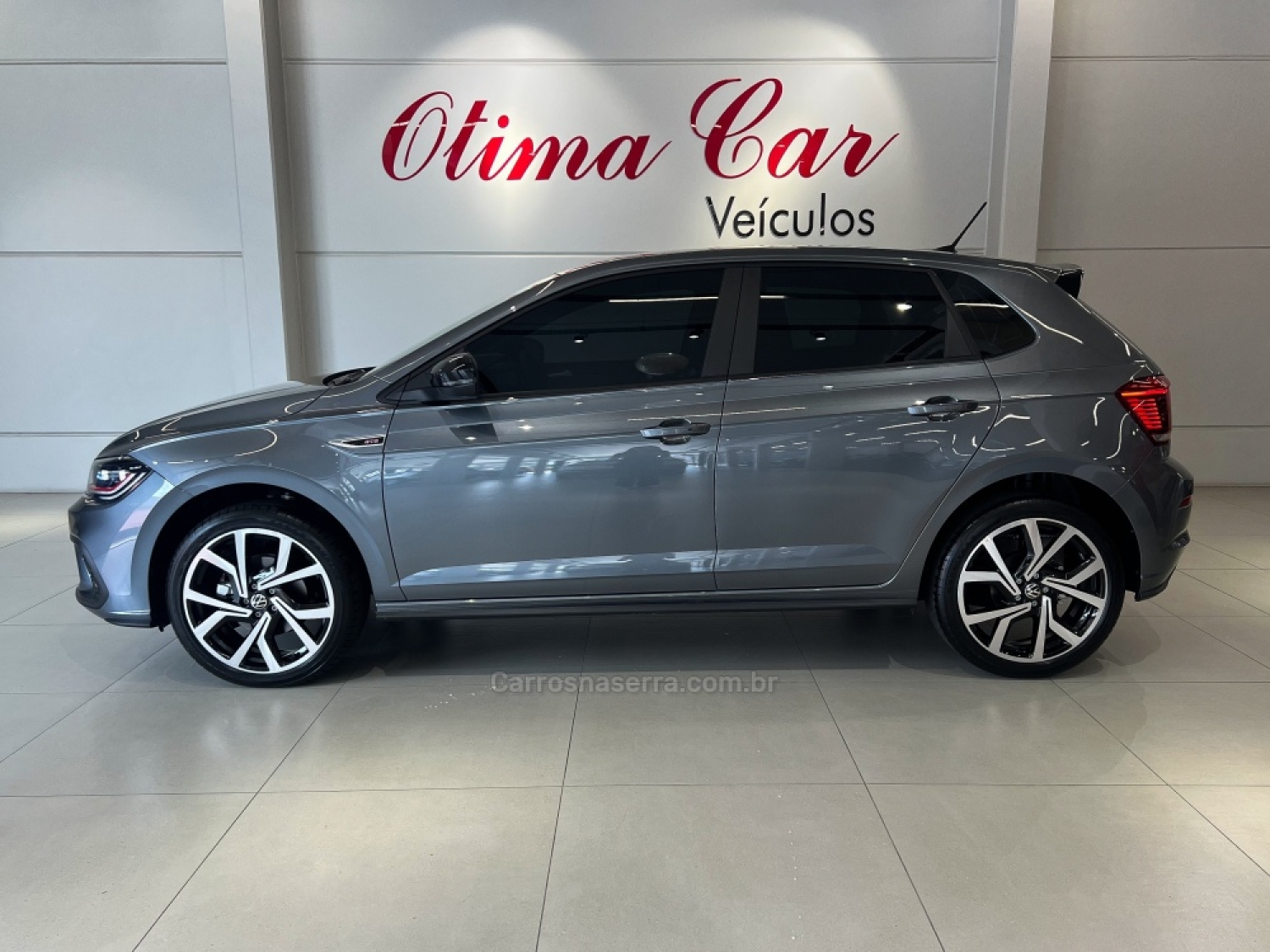 VOLKSWAGEN - POLO - 2024/2025 - Cinza - R$ 140.770,00