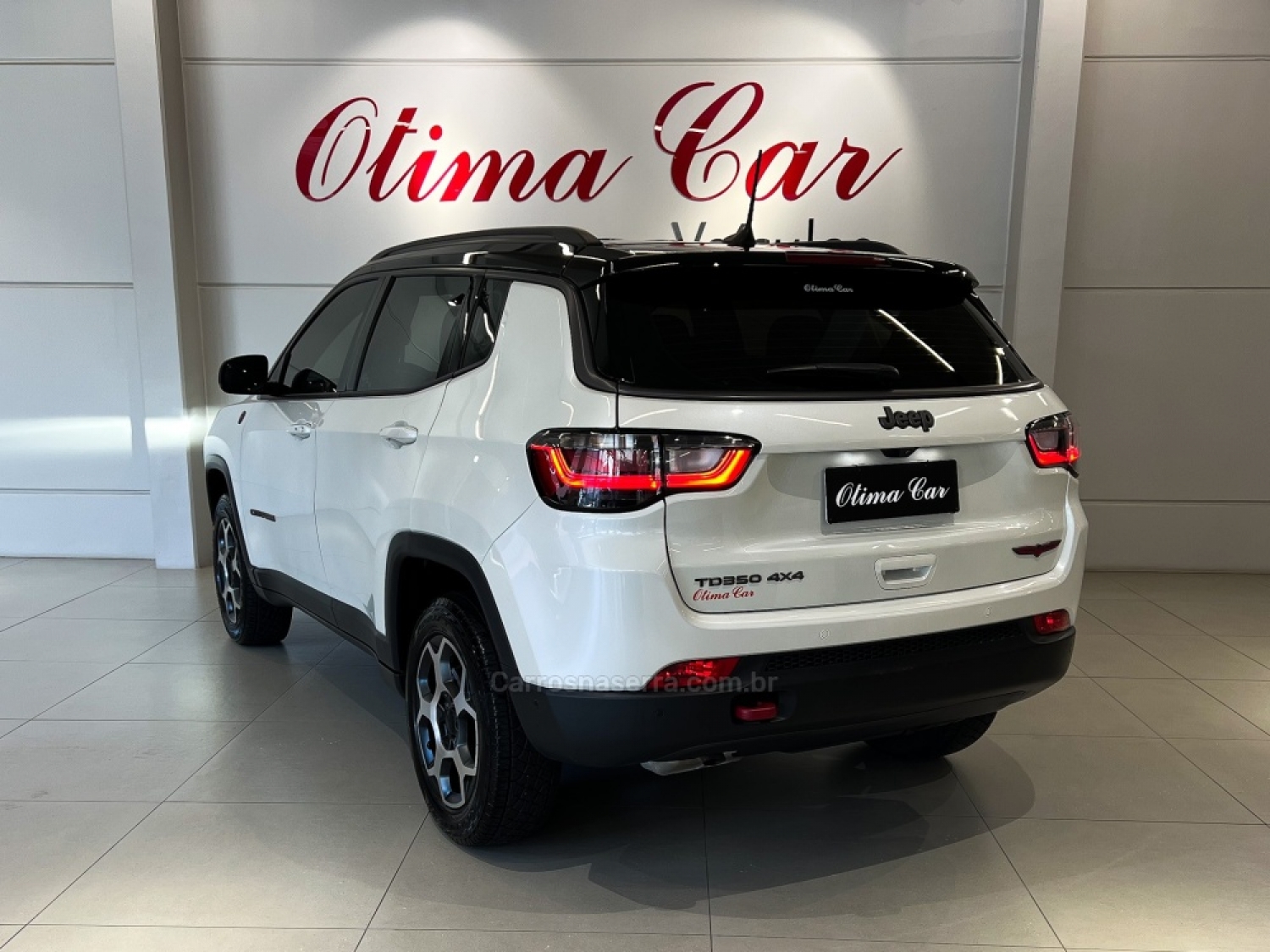 JEEP - COMPASS - 2021/2022 - Branca - R$ 185.990,00