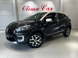 RENAULT - CAPTUR - 2018/2019 - Preta - R$ 79.990,00