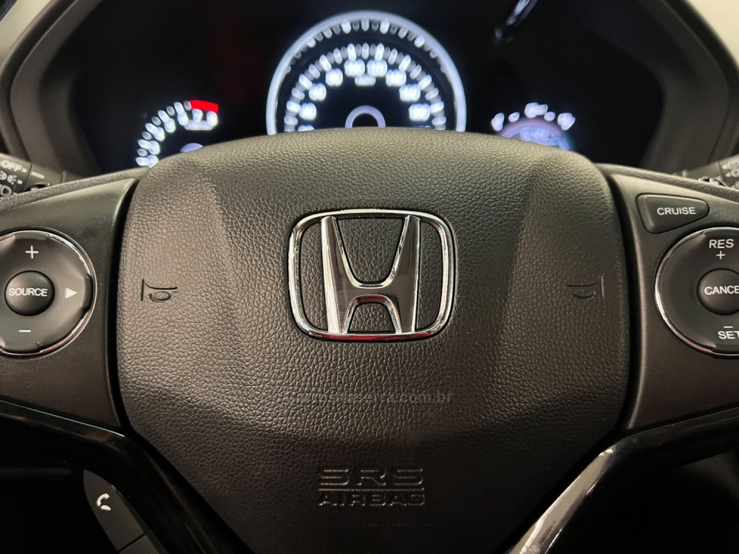 HONDA - HR-V - 2018/2018 - Branca - R$ 97.990,00