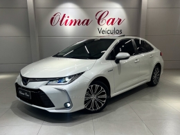 TOYOTA - COROLLA - 2019/2020 - Branca - R$ 139.990,00