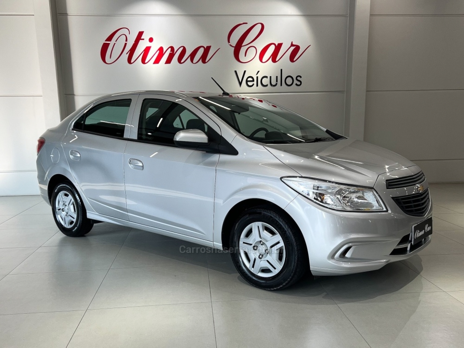 CHEVROLET - PRISMA - 2016/2017 - Prata - R$ 49.990,00