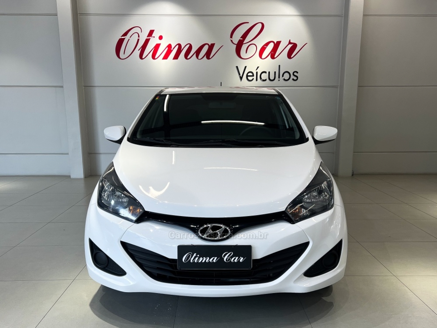 HYUNDAI - HB20 - 2013/2014 - Branca - R$ 49.990,00