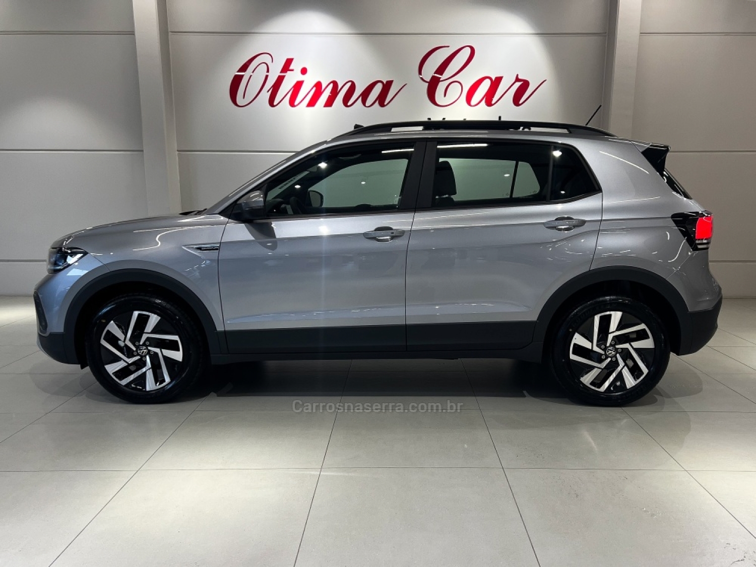 VOLKSWAGEN - T-CROSS - 2024/2025 - Prata - R$ 179.990,00