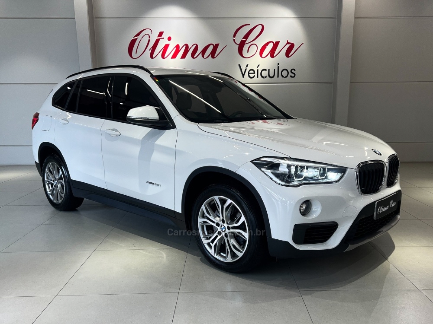 BMW - X1 - 2018/2018 - Branca - R$ 129.990,00