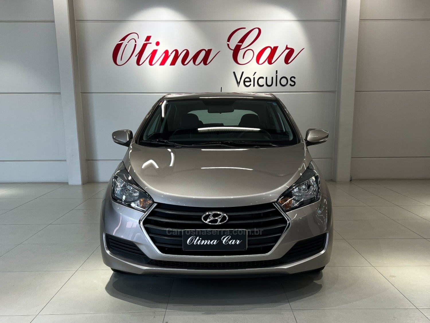 HYUNDAI - HB20 - 2016/2016 - Prata - R$ 69.990,00