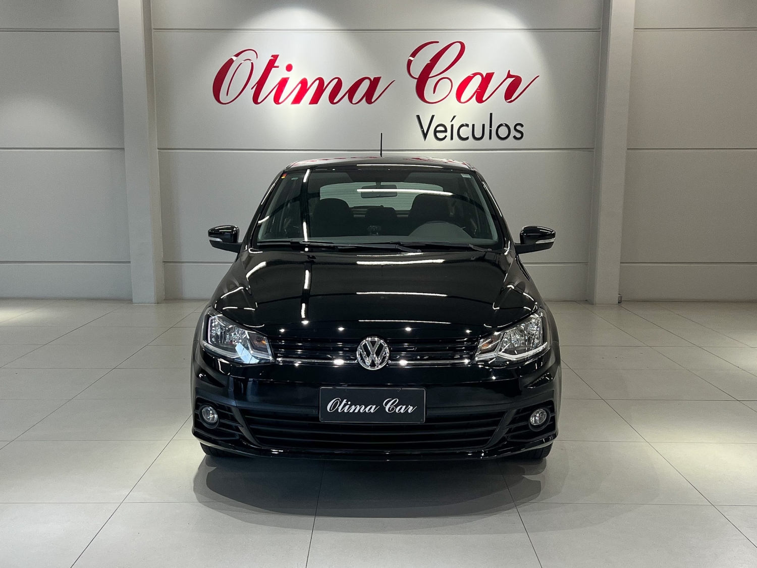 VOLKSWAGEN - GOL - 2017/2018 - Preta - R$ 57.990,00