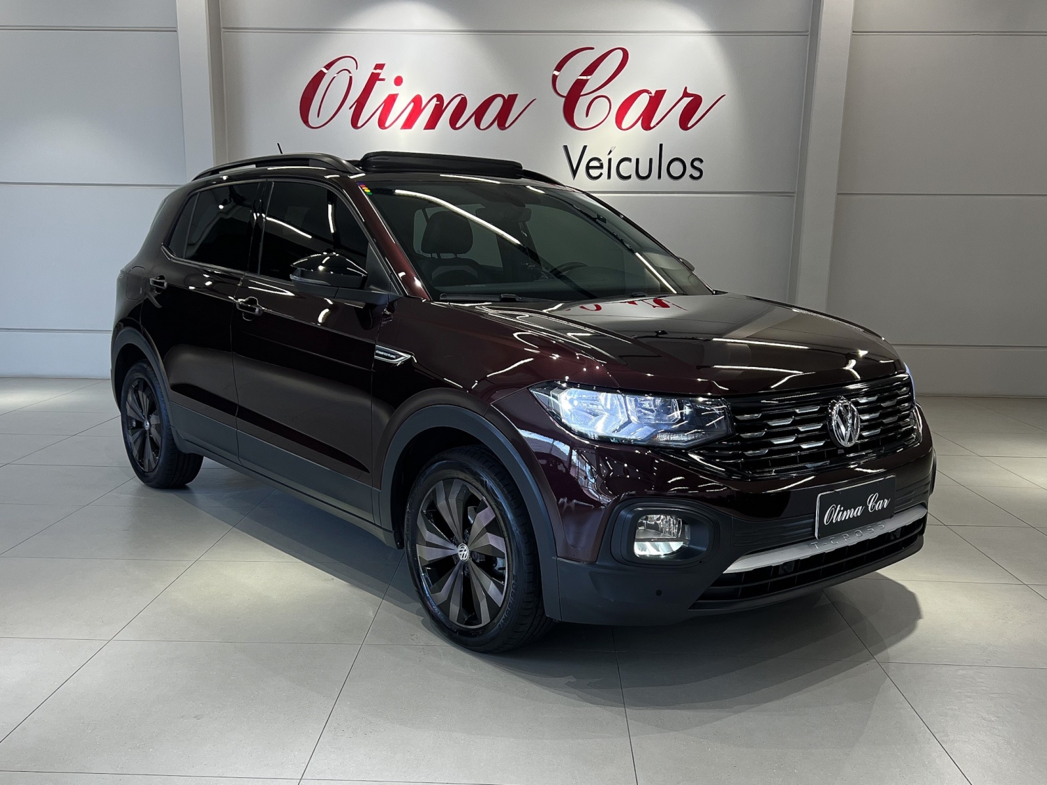 VOLKSWAGEN - T-CROSS - 2019/2020 - Vermelha - R$ 109.990,00