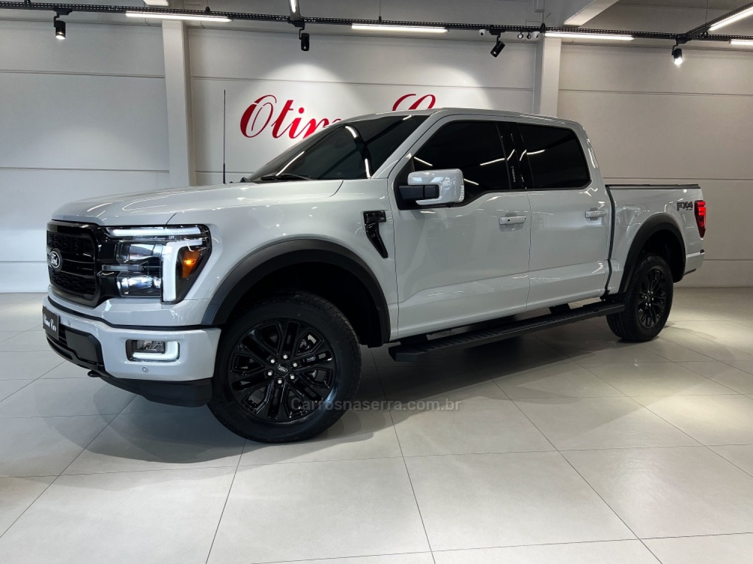 FORD - F-150 - 2024/2024 - Bege - R$ 519.990,00