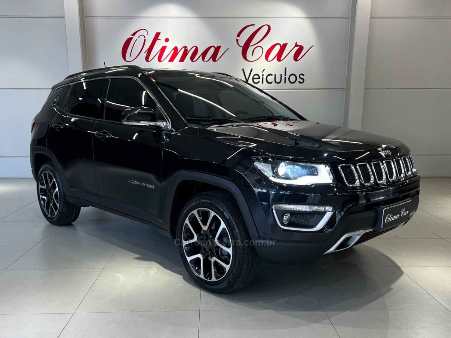 JEEP - COMPASS - 2019/2020 - Preta - R$ 127.990,00