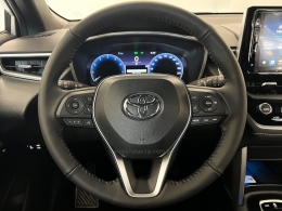 TOYOTA - COROLLA - 2024/2025 - Prata - R$ 185.900,00