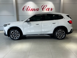 BMW - X1 - 2023/2024 - Branca - R$ 299.990,00