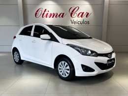 HYUNDAI - HB20 - 2013/2014 - Branca - R$ 49.990,00