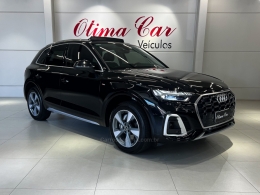 AUDI - Q5 - 2021/2022 - Preta - Sob Consulta