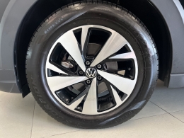 VOLKSWAGEN - NIVUS - 2022/2023 - Preta - R$ 109.990,00