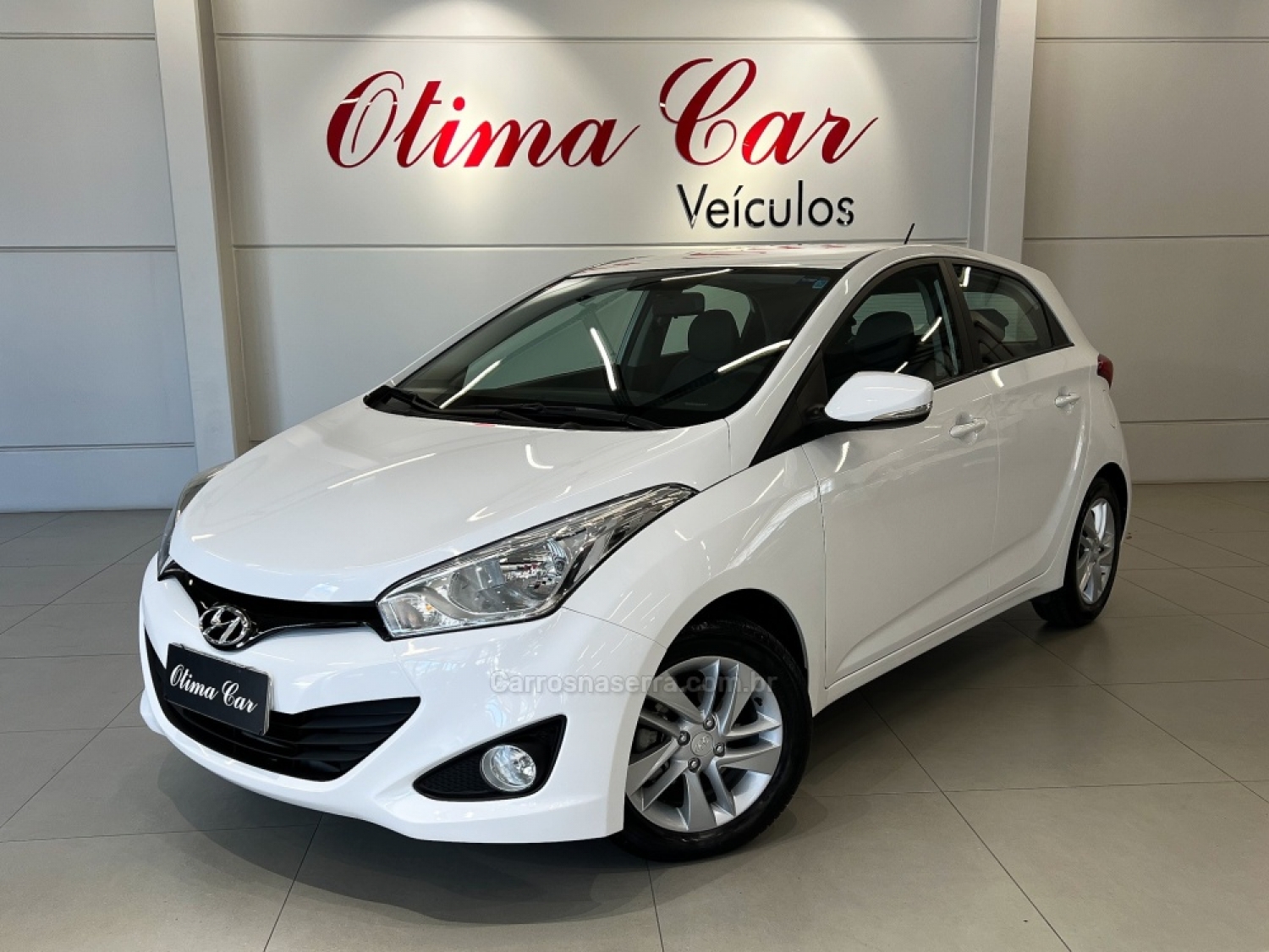 HYUNDAI - HB20 - 2013/2014 - Branca - R$ 64.990,00