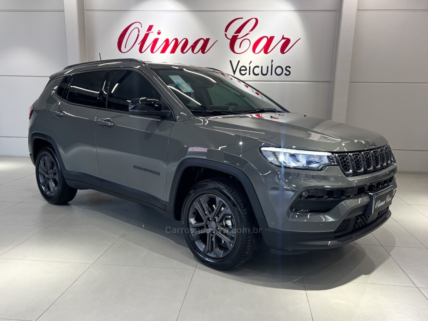 JEEP - COMPASS - 2024/2025 - Cinza - R$ 208.900,00