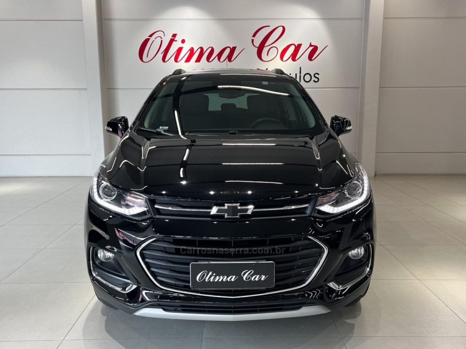 CHEVROLET - TRACKER - 2017/2018 - Preta - R$ 96.990,00