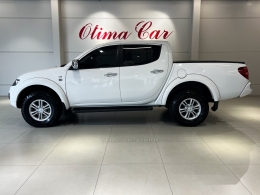 MITSUBISHI - L200 TRITON - 2015/2015 - Branca - R$ 147.990,00