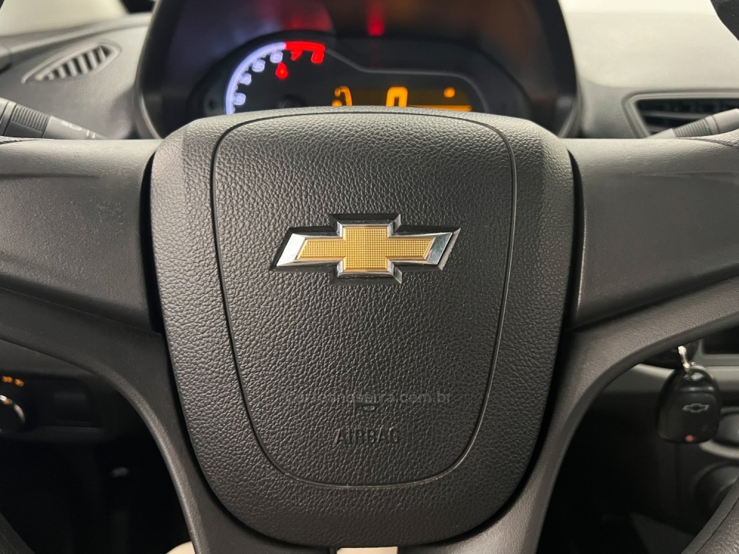 CHEVROLET - PRISMA - 2016/2017 - Prata - R$ 49.990,00