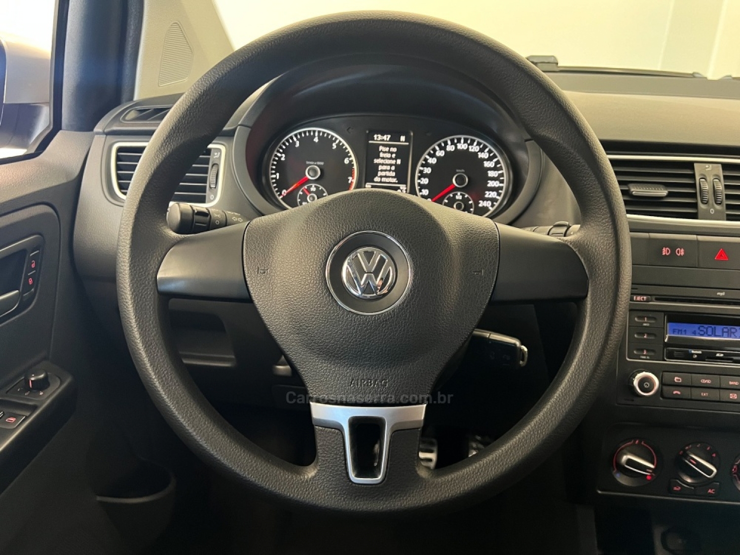 VOLKSWAGEN - CROSSFOX - 2012/2013 - Prata - R$ 49.900,00