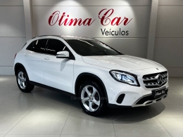 MERCEDES-BENZ - GLA 200 - 2018/2018 - Branca - R$ 129.990,00