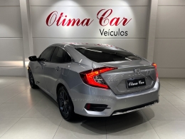 HONDA - CIVIC - 2019/2020 - Prata - R$ 135.900,00