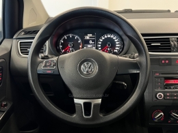 VOLKSWAGEN - FOX - 2012/2013 - Branca - R$ 43.990,00