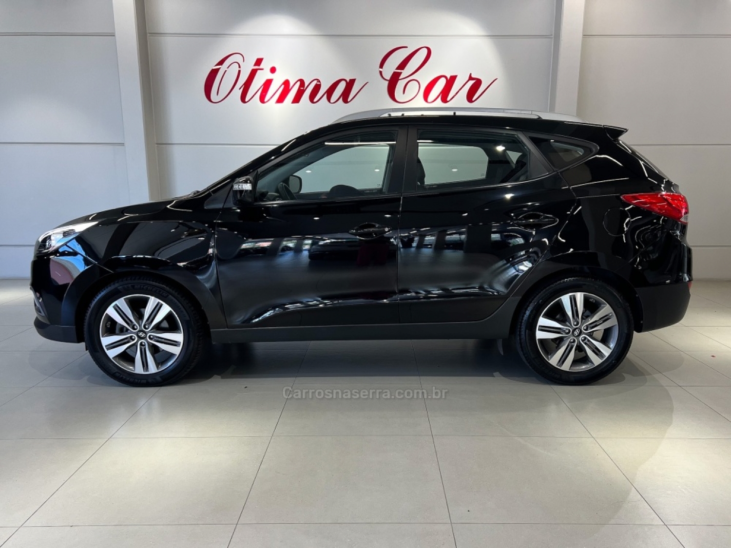 HYUNDAI - IX35 - 2017/2018 - Preta - R$ 89.990,00