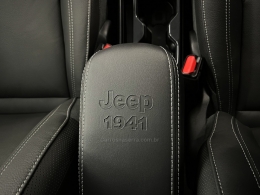 JEEP - RENEGADE - 2024/2025 - Branca - R$ 144.990,00