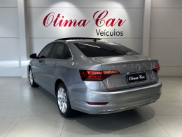 VOLKSWAGEN - JETTA - 2020/2020 - Prata - R$ 129.900,00