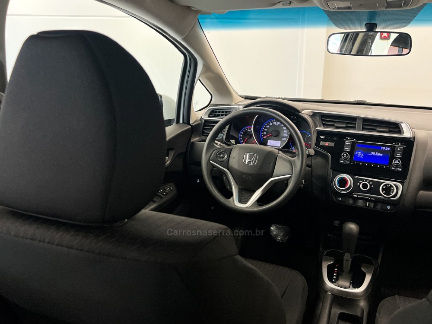 HONDA - FIT - 2019/2020 - Branca - R$ 93.990,00