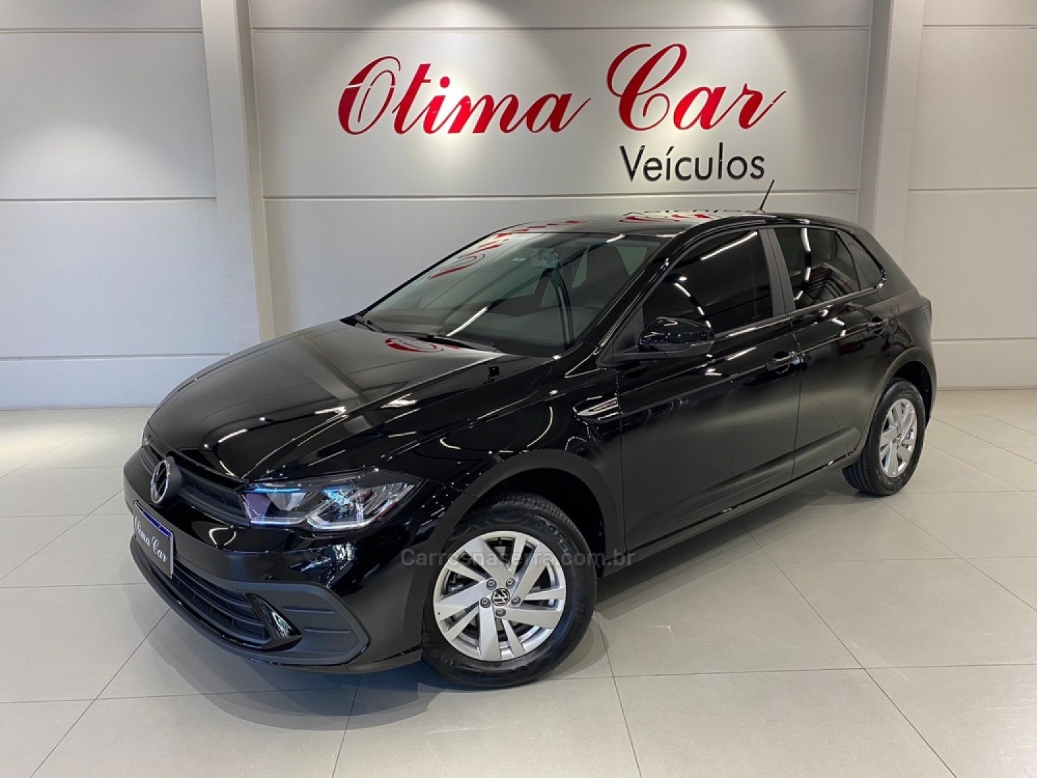 VOLKSWAGEN - POLO - 2024/2025 - Preta - R$ 103.450,00