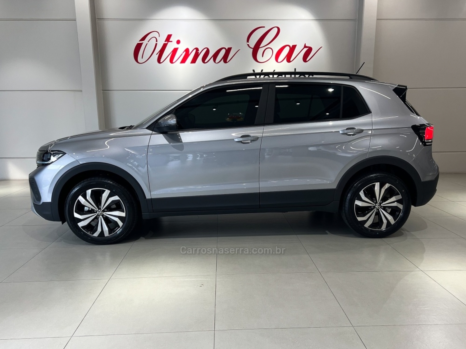 VOLKSWAGEN - T-CROSS - 2024/2025 - Prata - R$ 149.900,00