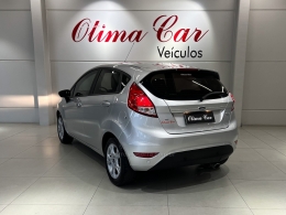 FORD - FIESTA - 2016/2016 - Prata - R$ 59.990,00