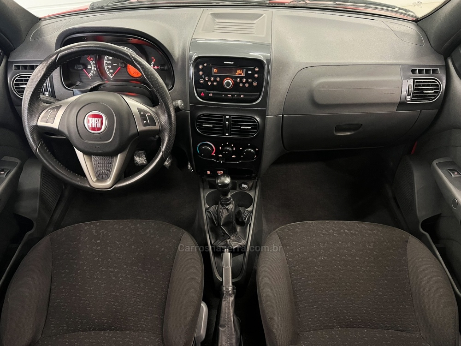 FIAT - STRADA - 2018/2019 - Vermelha - R$ 84.900,00