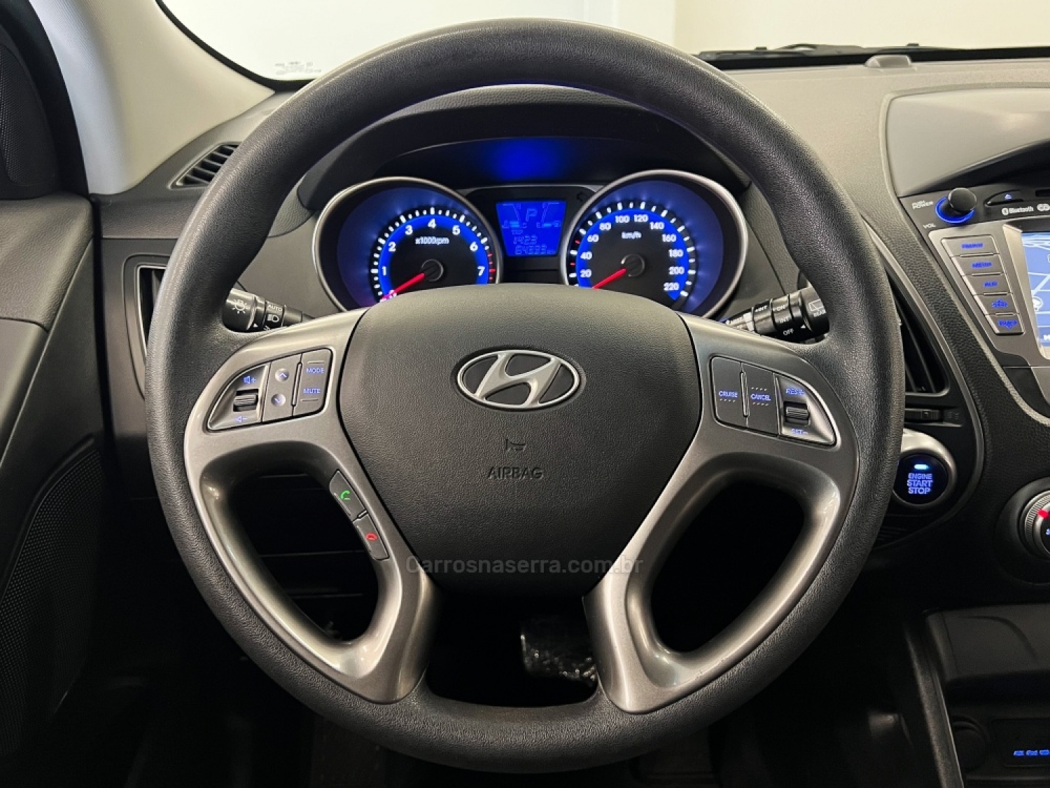 HYUNDAI - IX35 - 2015/2016 - Cinza - R$ 87.990,00